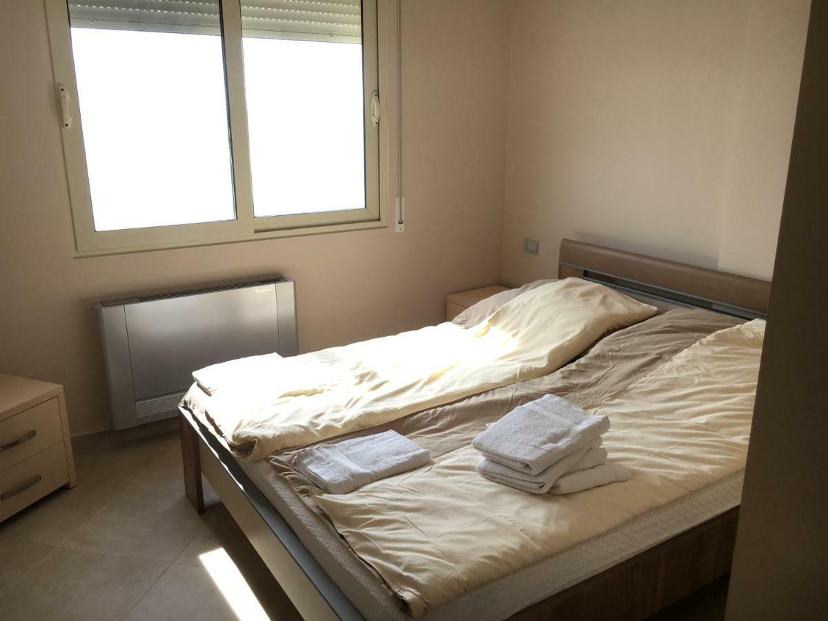 Sunny Beach Apartment Vlora Dış mekan fotoğraf
