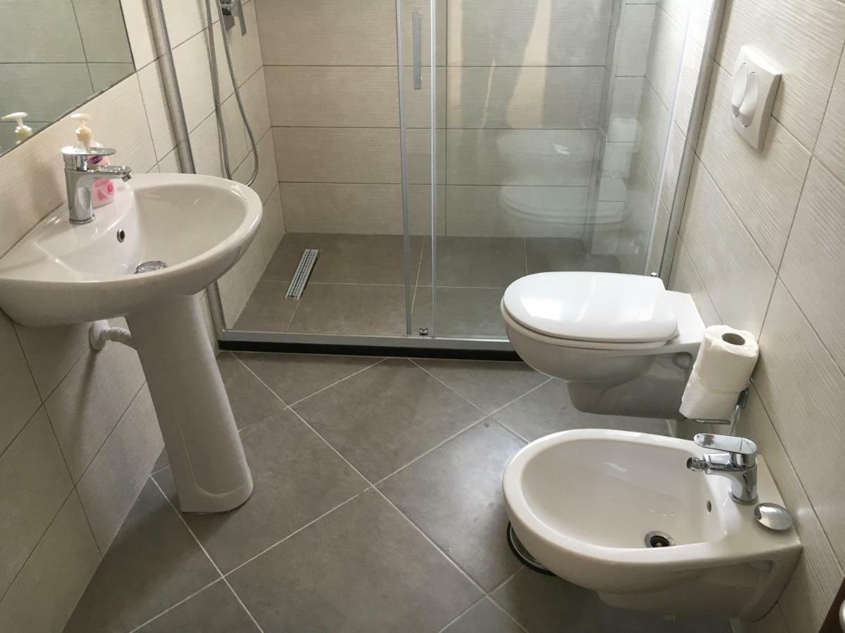 Sunny Beach Apartment Vlora Dış mekan fotoğraf
