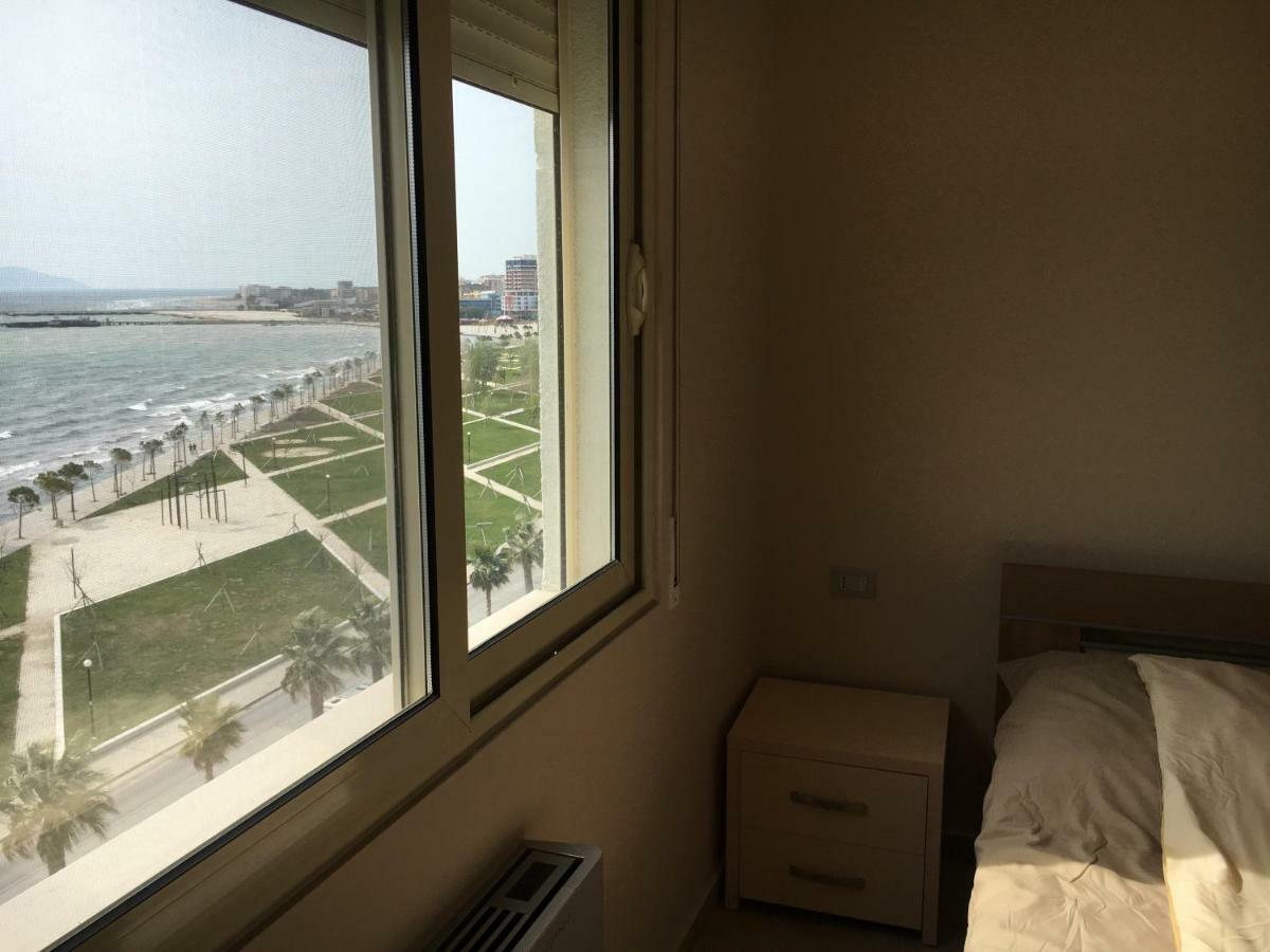 Sunny Beach Apartment Vlora Dış mekan fotoğraf