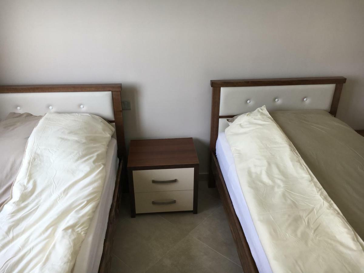 Sunny Beach Apartment Vlora Dış mekan fotoğraf