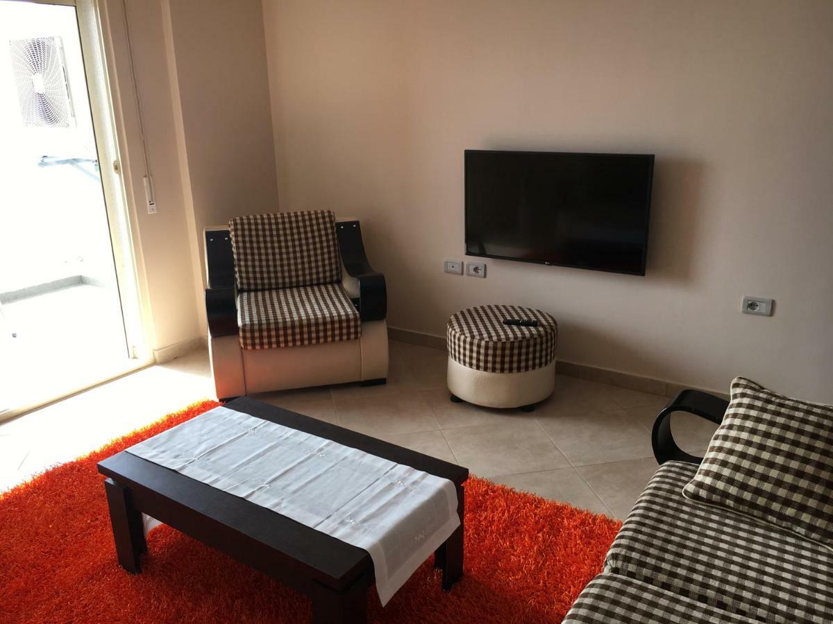 Sunny Beach Apartment Vlora Dış mekan fotoğraf